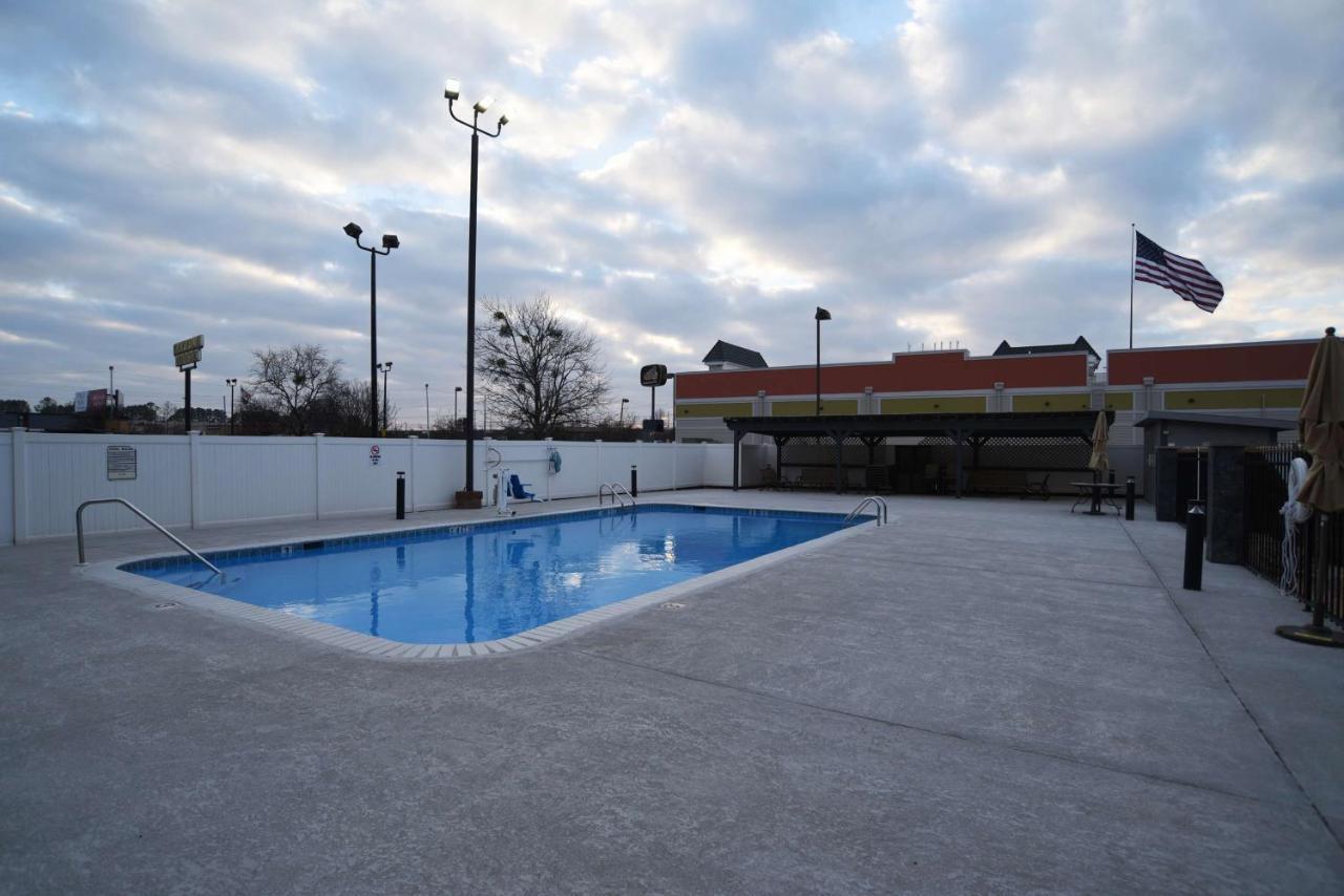Best Western Huntsville Exterior photo